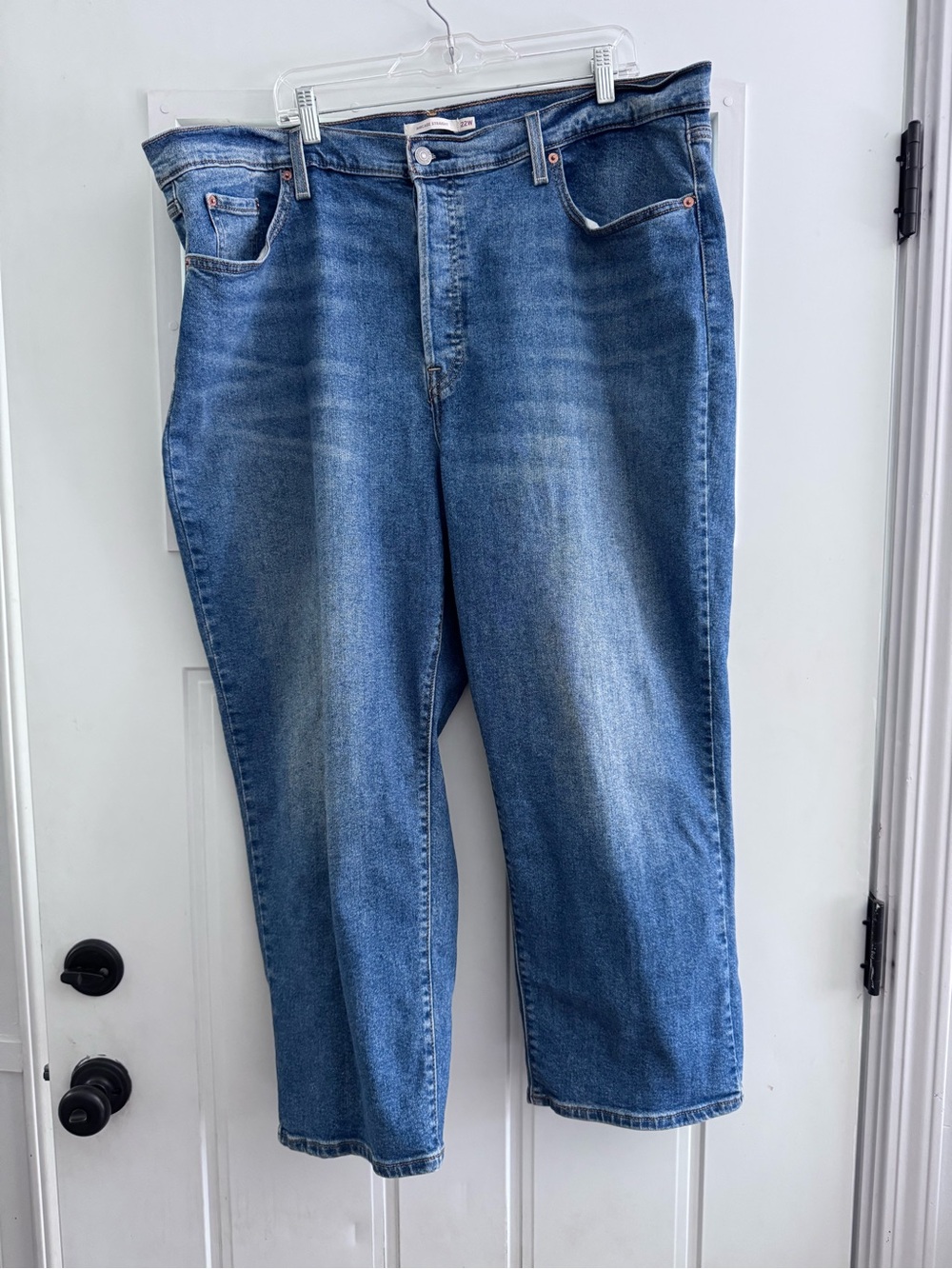 Plus Size 22W Women’s Levi’s Jeans Ribcage Straight High-Rise